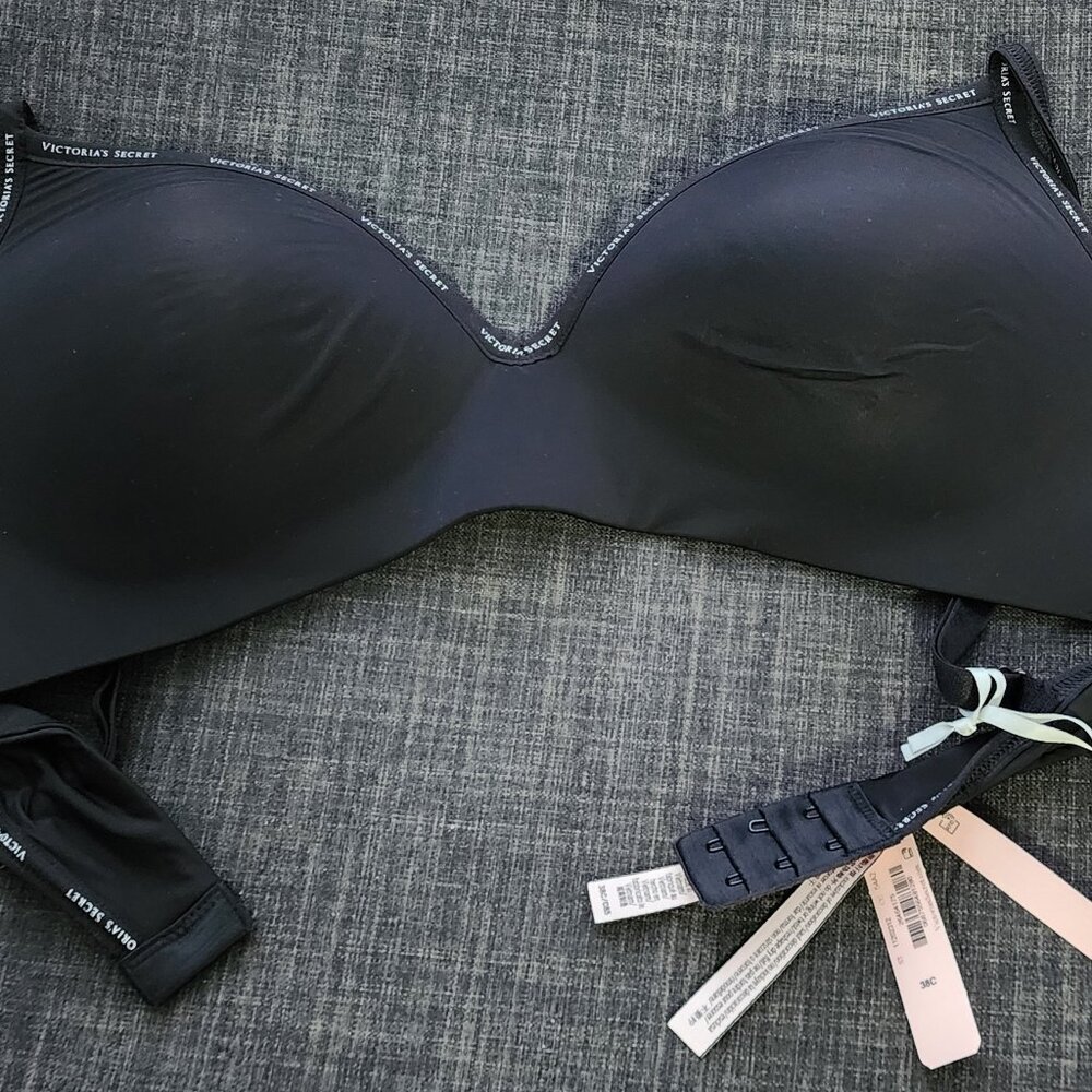 Victoria Secret t-shirt lightly lined wireless bra
